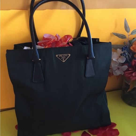 Prada NWOT - Picture 2 of 6